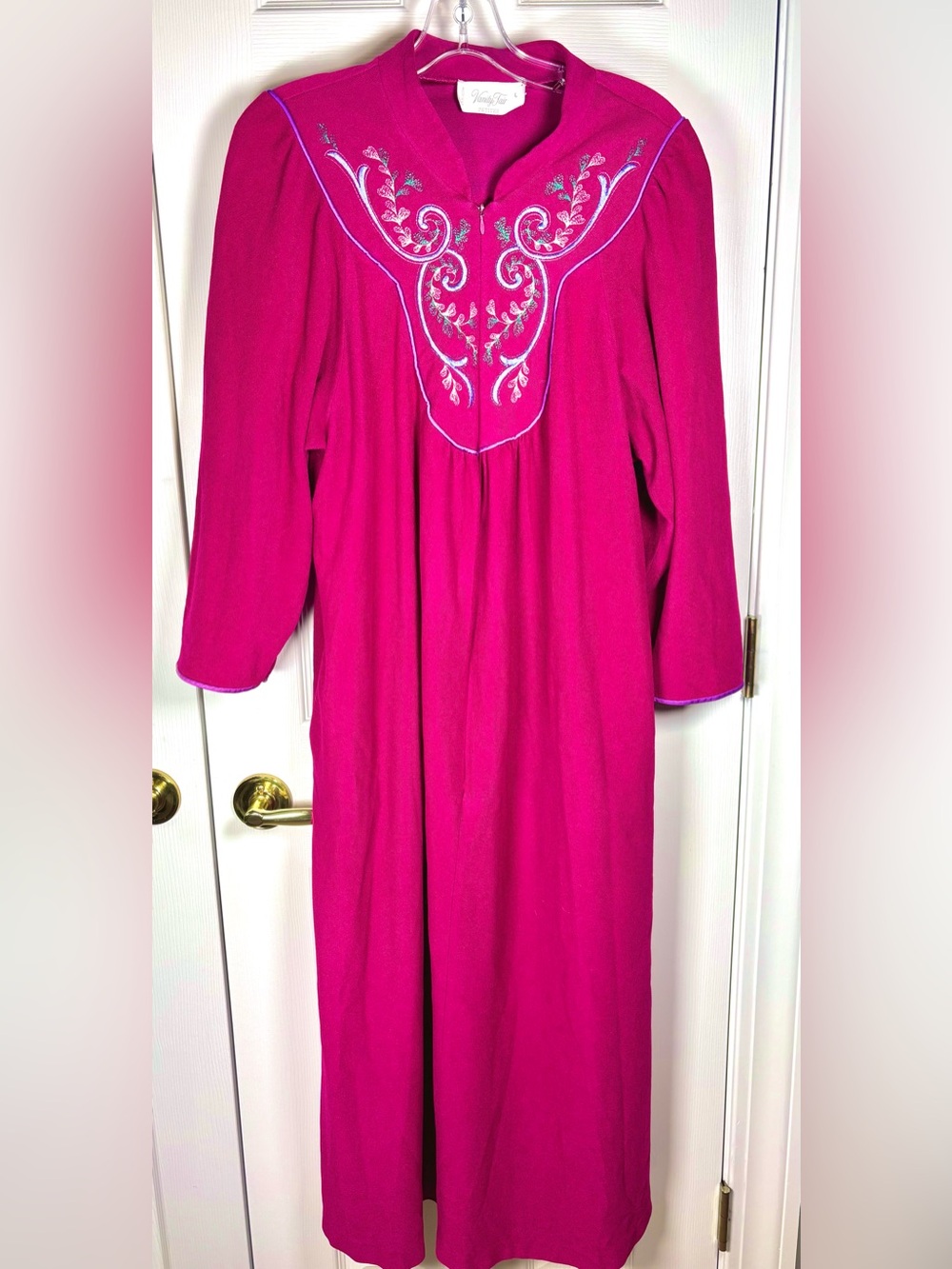 Vanity Fair Nightgown Velour Half Zip Robe Floral Embroidery House Dress Magenta